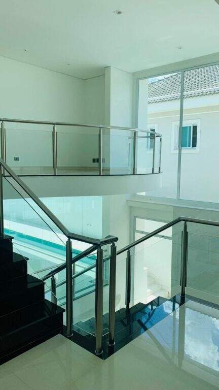 Casa à venda no Tamboré: 