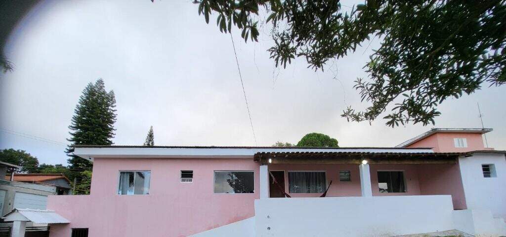 Casa à venda no Centro de Ouro Fino Paulista: 