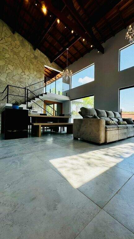 Casa à venda no Parque Rio Abaixo: 