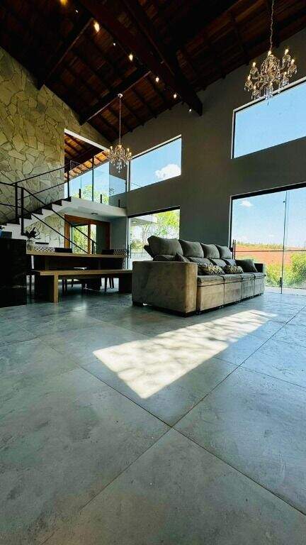 Casa à venda no Parque Rio Abaixo: 