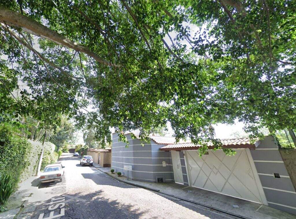 Casa à venda no Dos Finco: 