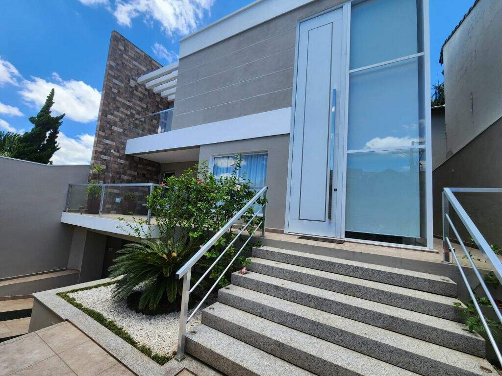 Casa à venda no Parque dos Pássaros: 