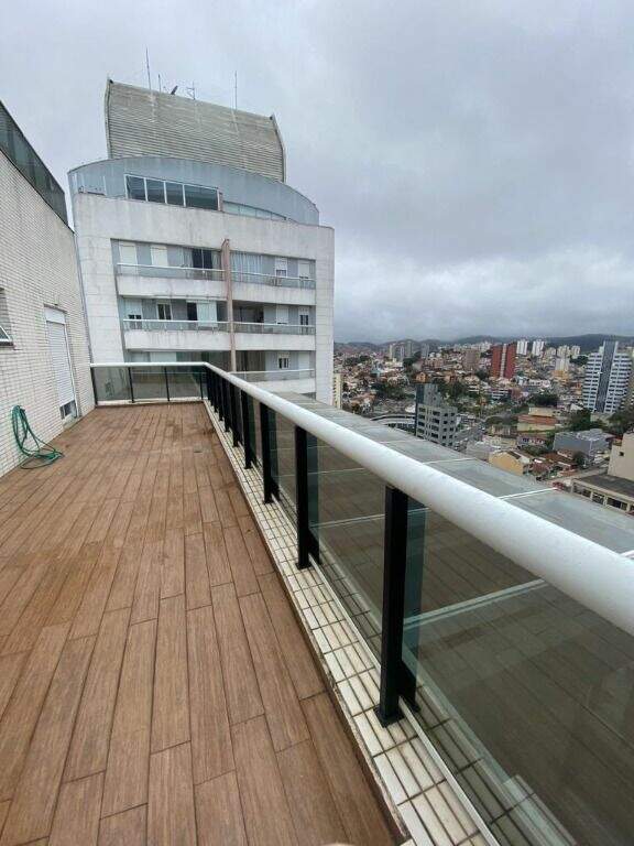 Cobertura à venda no Centro: 