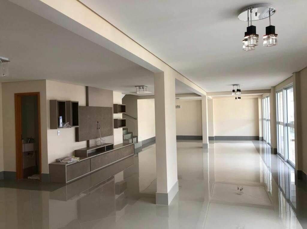 Cobertura à venda no Centro: 