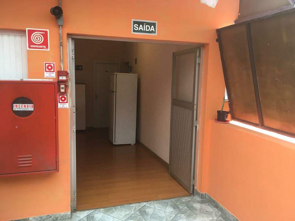 Prédio para aluguel no Centro: 