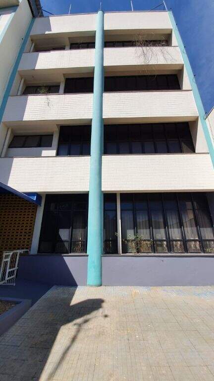 Prédio à venda no Parque Santo Antônio: 