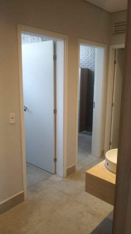 Prédio para aluguel no Batistini: 