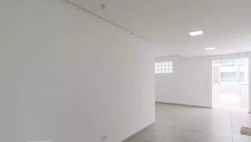 Prédio para aluguel no Centro: 