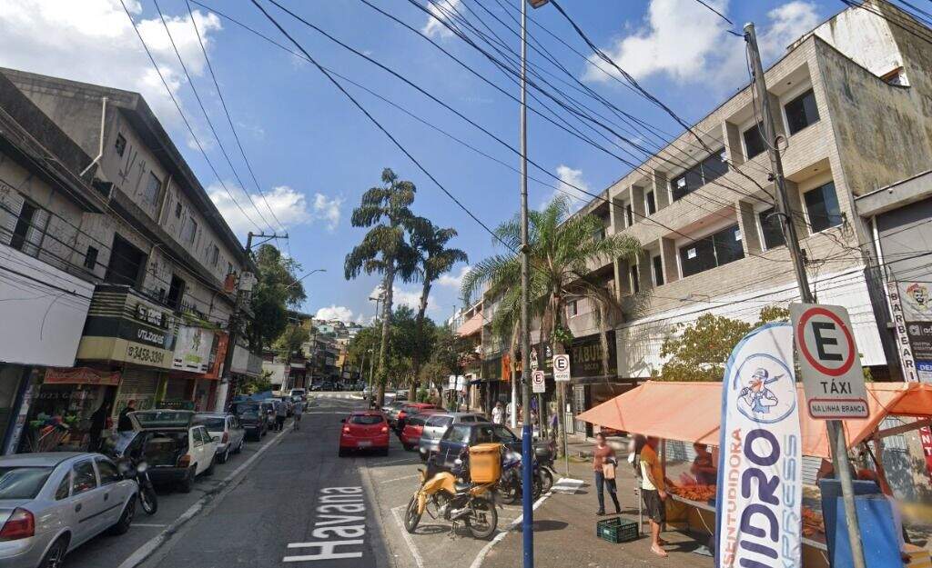 Prédio à venda no Parque das Américas: 