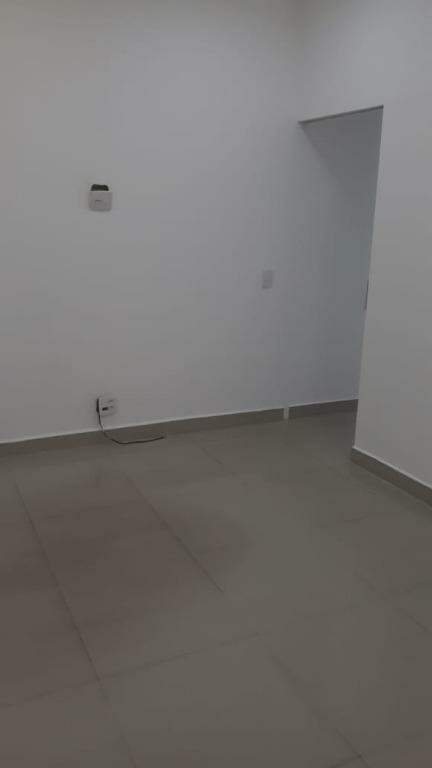 Sala para aluguel no Centro: 