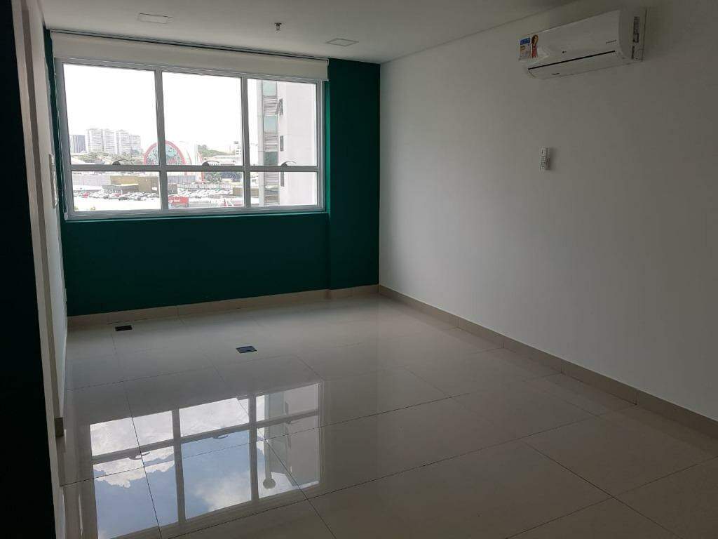 Sala à venda no Baeta Neves: 