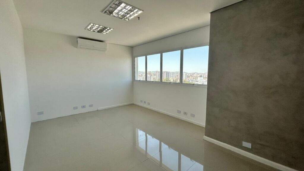 Sala para aluguel no Centro: 