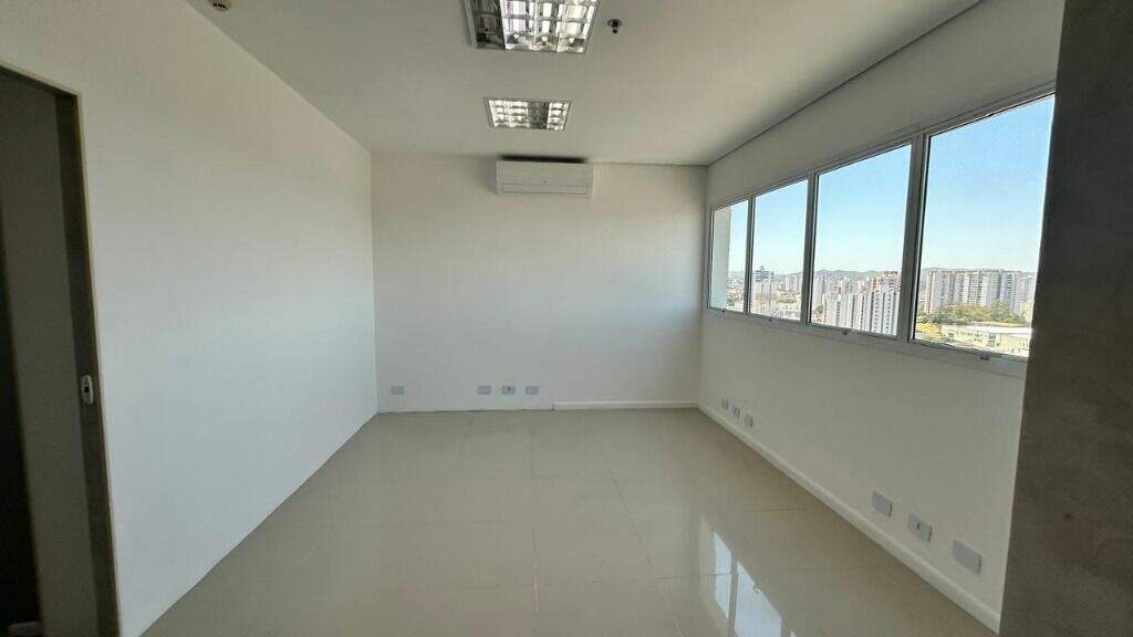 Sala para aluguel no Centro: 