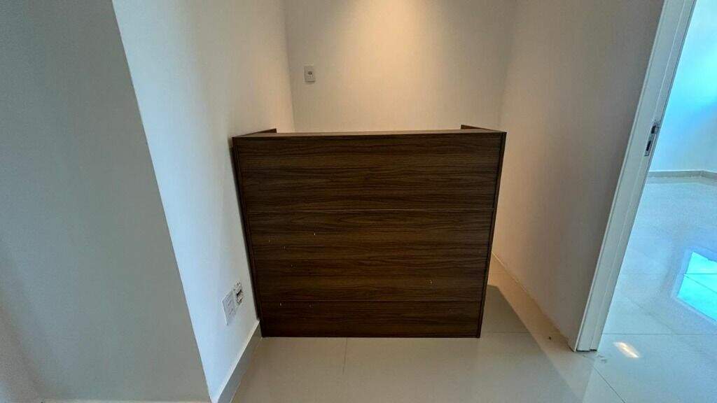 Sala à venda no Centro: 