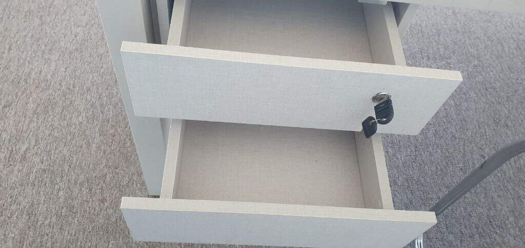 Sala à venda no Centro: 