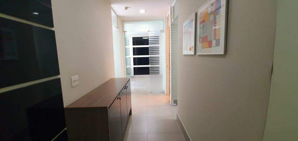 Sala à venda no Centro: 