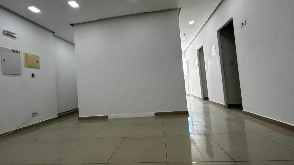 Sala à venda no Centro: 