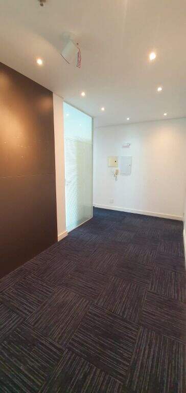 Sala para aluguel no Centro: 