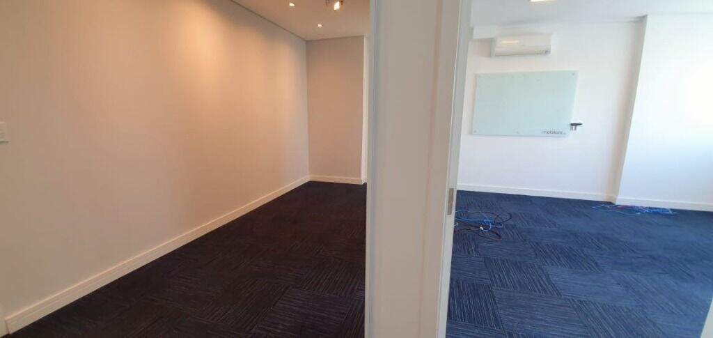 Sala para aluguel no Centro: 