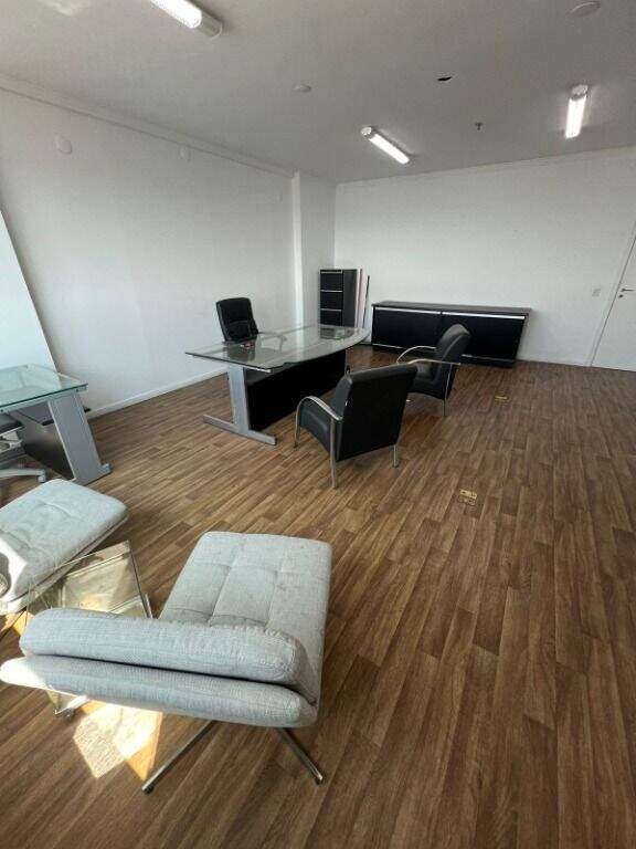 Sala para aluguel no Centro: 