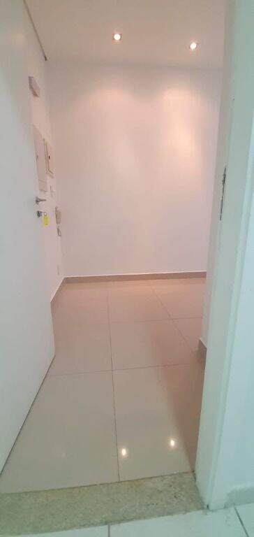 Sala para aluguel no Centro: 