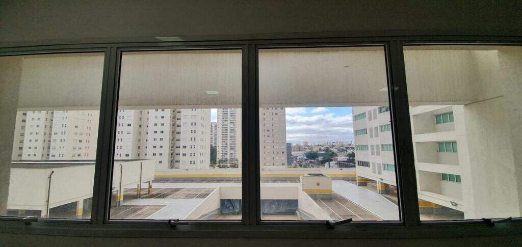 Sala à venda no Centro: 