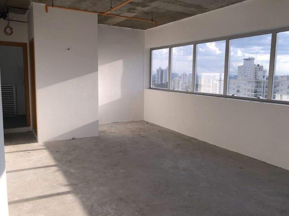 Sala à venda no Centro: 