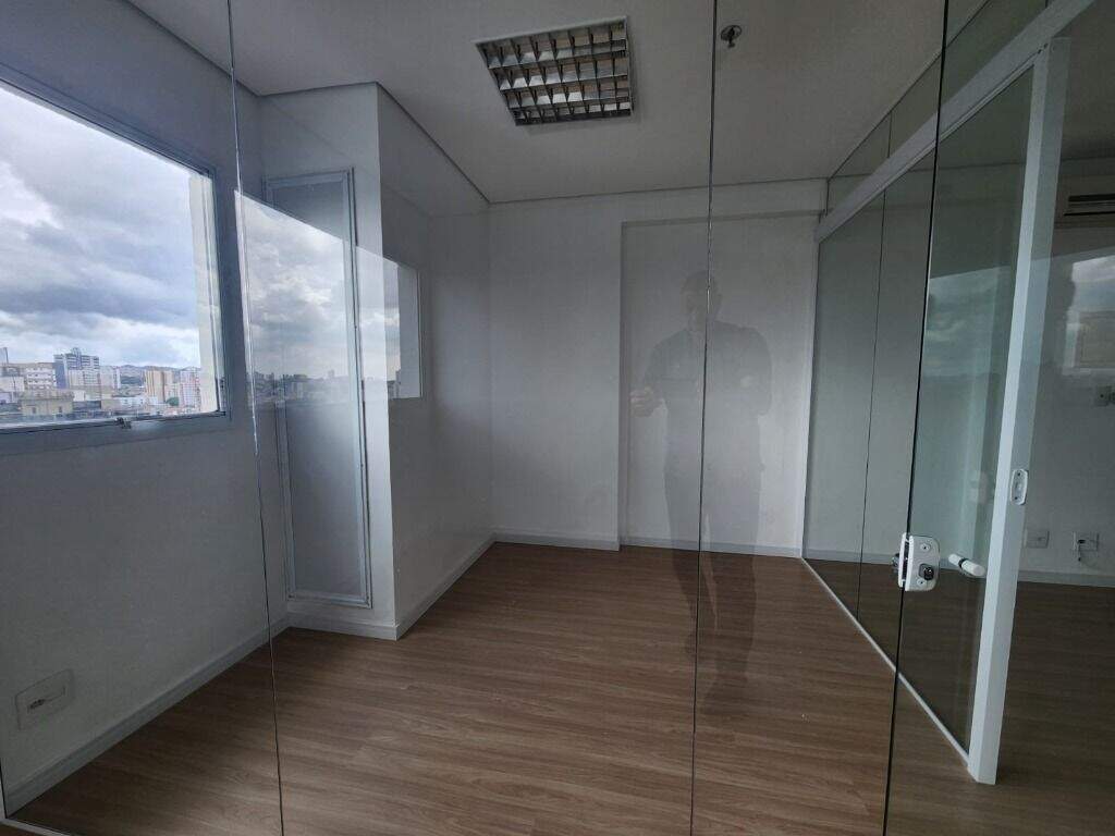 Sala para aluguel no Centro: 