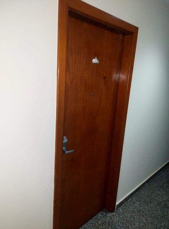 Sala para aluguel no Centro: 