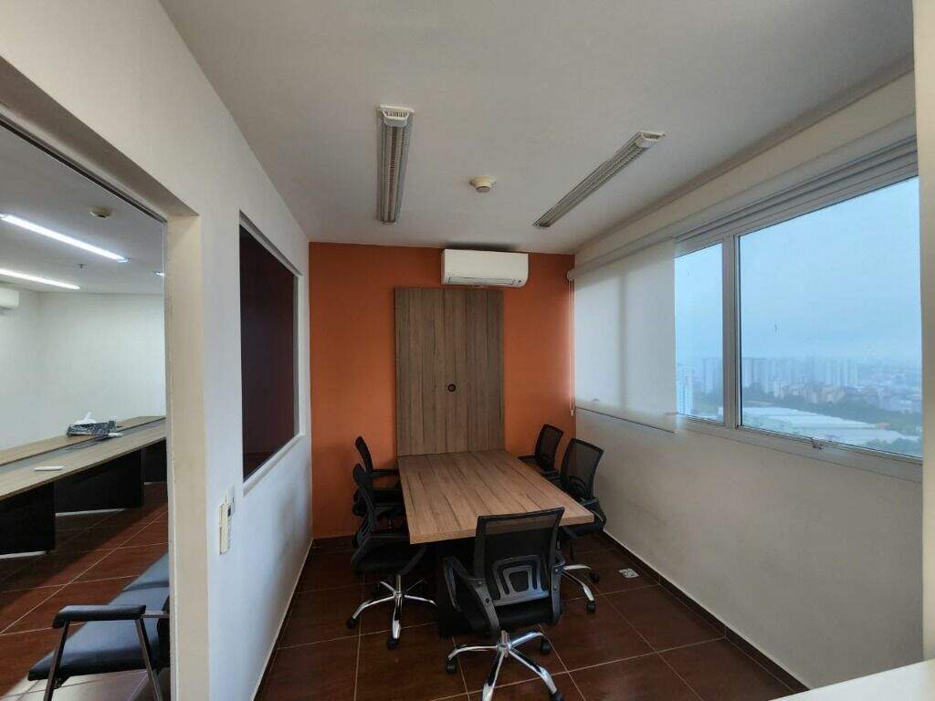Sala para aluguel no Centro: 