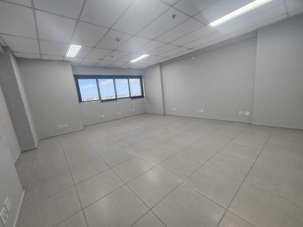 Sala para aluguel no Centro: 