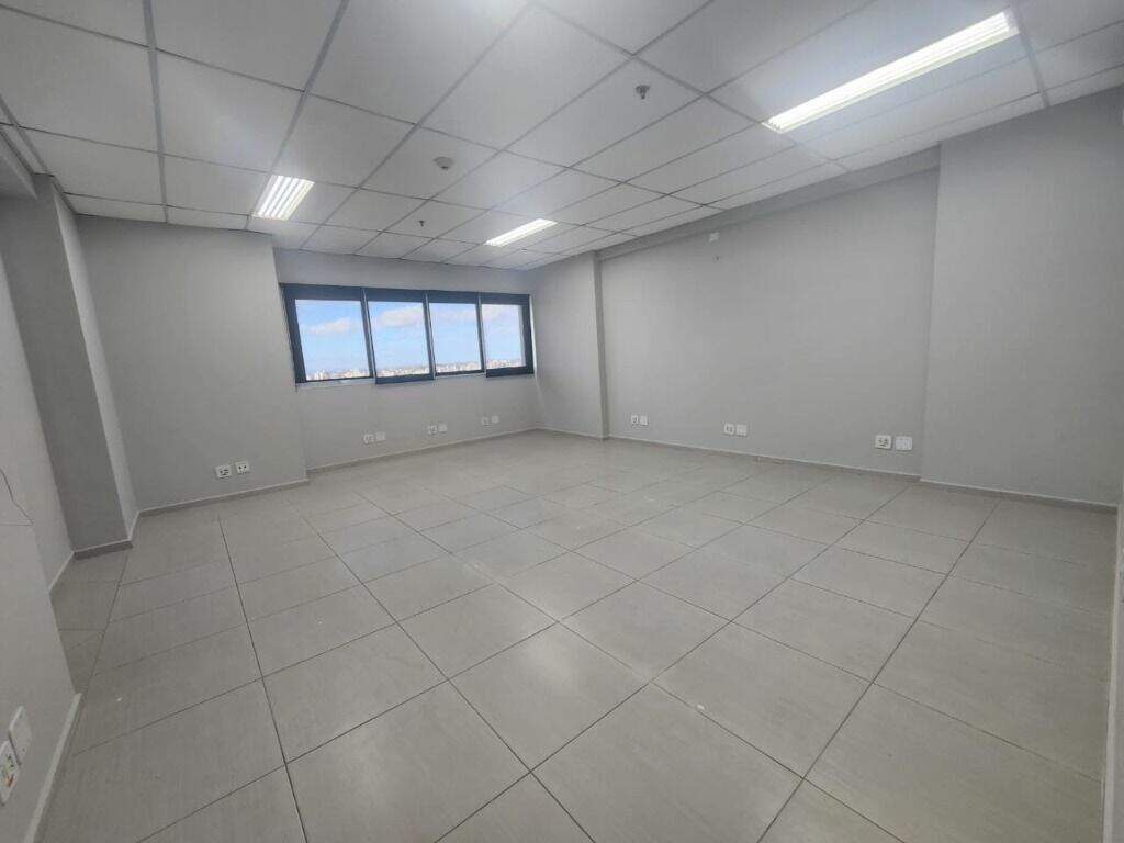 Sala para aluguel no Centro: 