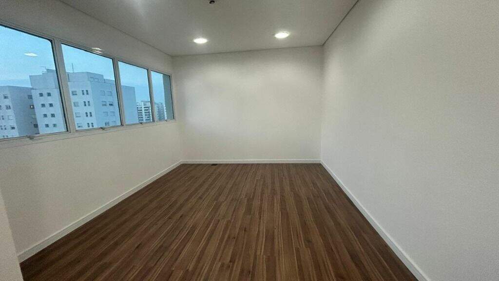 Sala à venda no Centro: 