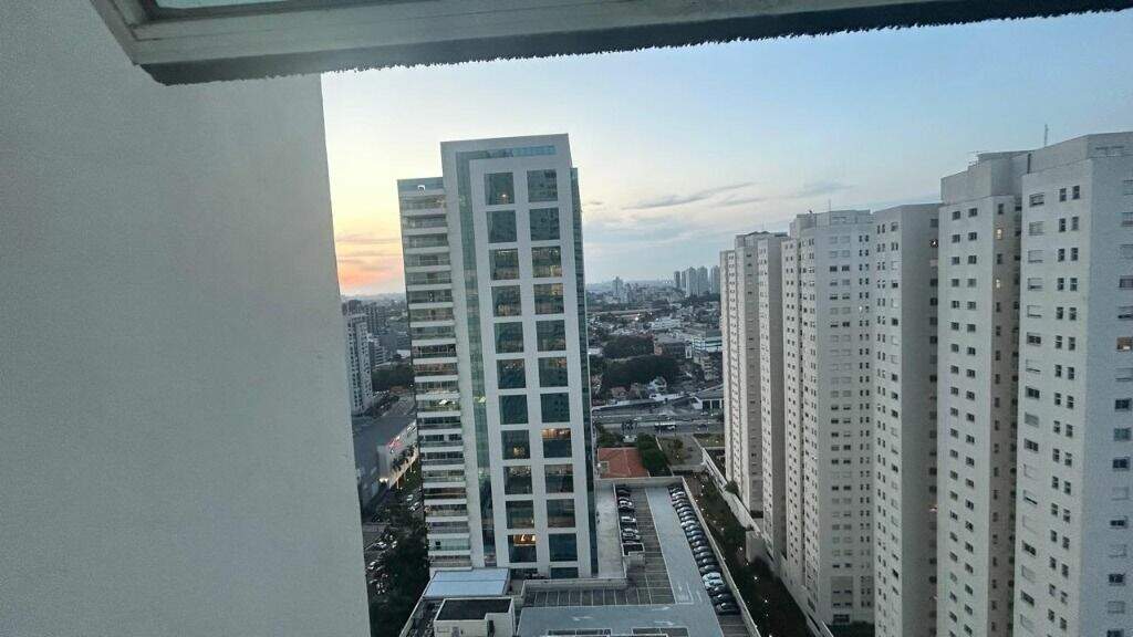 Sala para aluguel no Centro: 