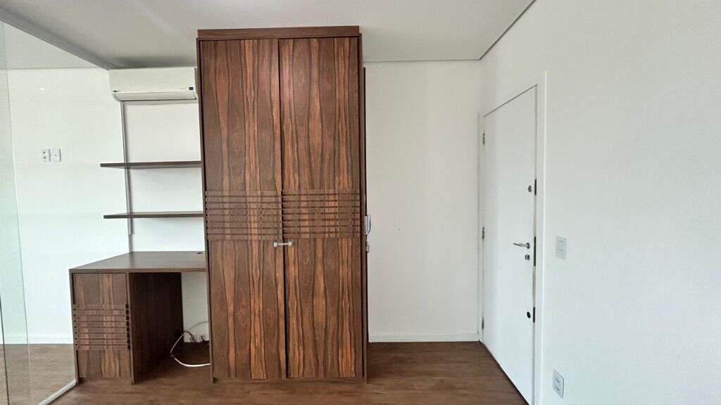 Sala para aluguel no Centro: 