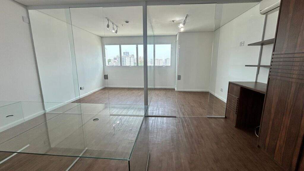 Sala para aluguel no Centro: 