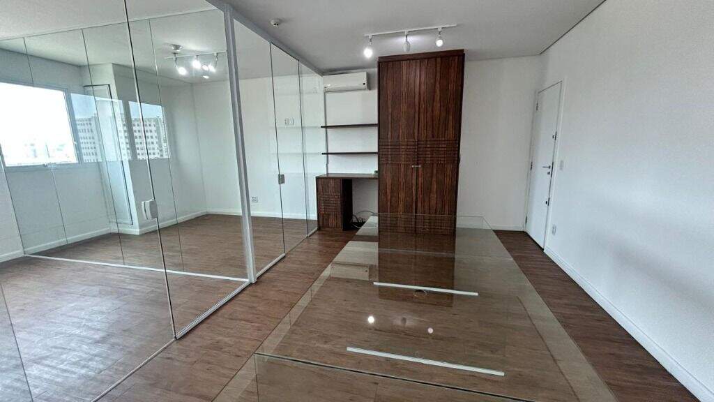 Sala para aluguel no Centro: 