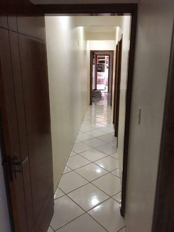 Sobrado à venda no Parque Oratório: 