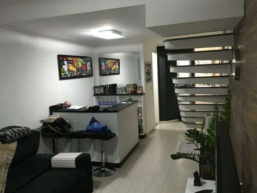 Sobrado à venda no Vila Francisco Matarazzo: 