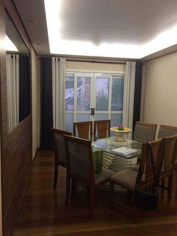 Sobrado à venda no Vila Marlene: 