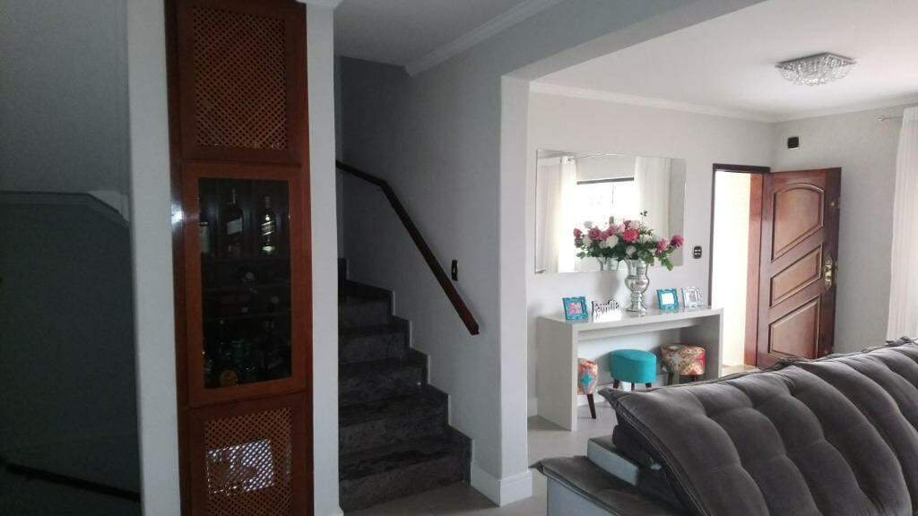 Sobrado à venda no Campestre: 