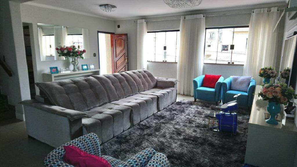 Sobrado à venda no Campestre: 