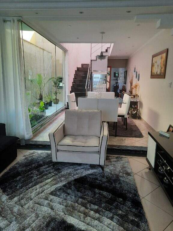 Sobrado à venda no Jardim Santo Antônio de Pádua: 