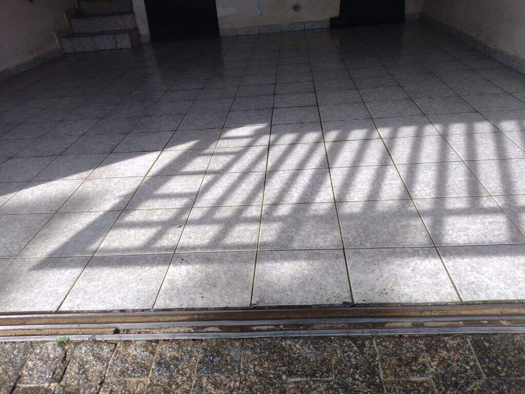 Sobrado à venda no Chácara Sambura: 