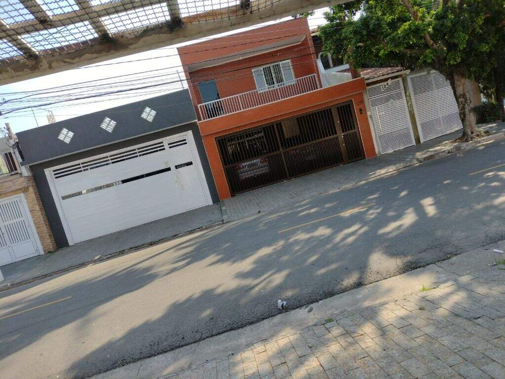 Sobrado à venda no Chácara Sambura: 