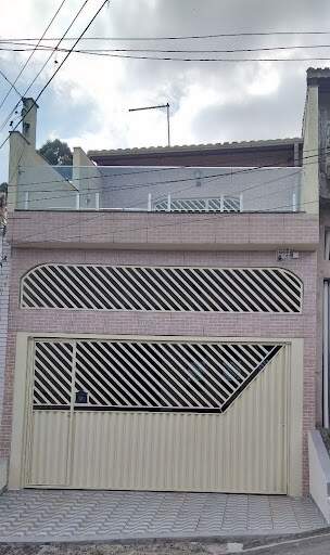 Sobrado à venda no Vila Tibiriçá: 