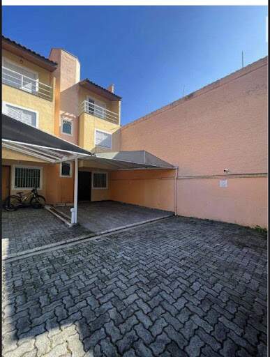 Sobrado à venda no Jardim: 