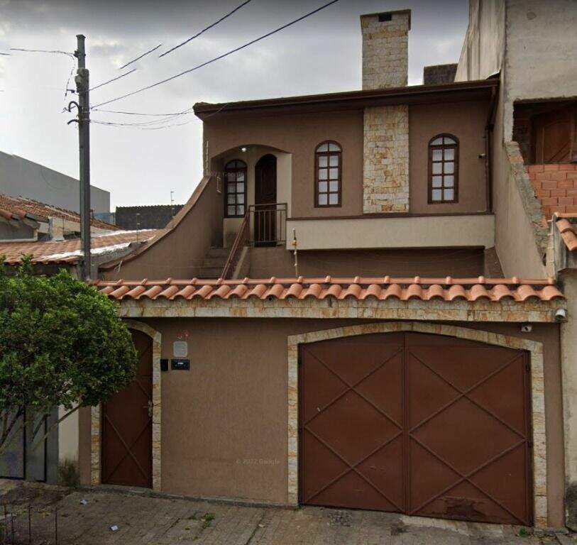 Sobrado à venda no Jardim Orlandina: 