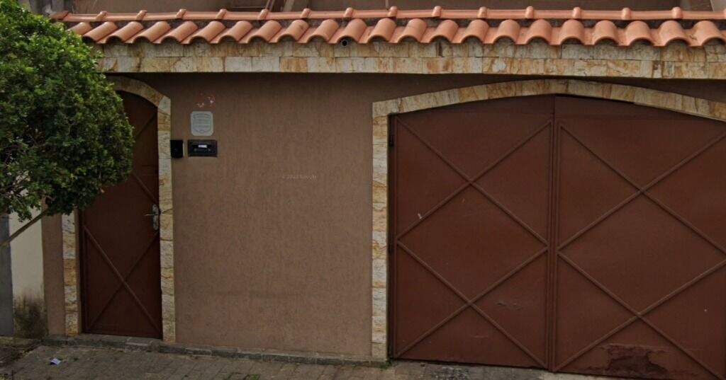 Sobrado à venda no Jardim Orlandina: 