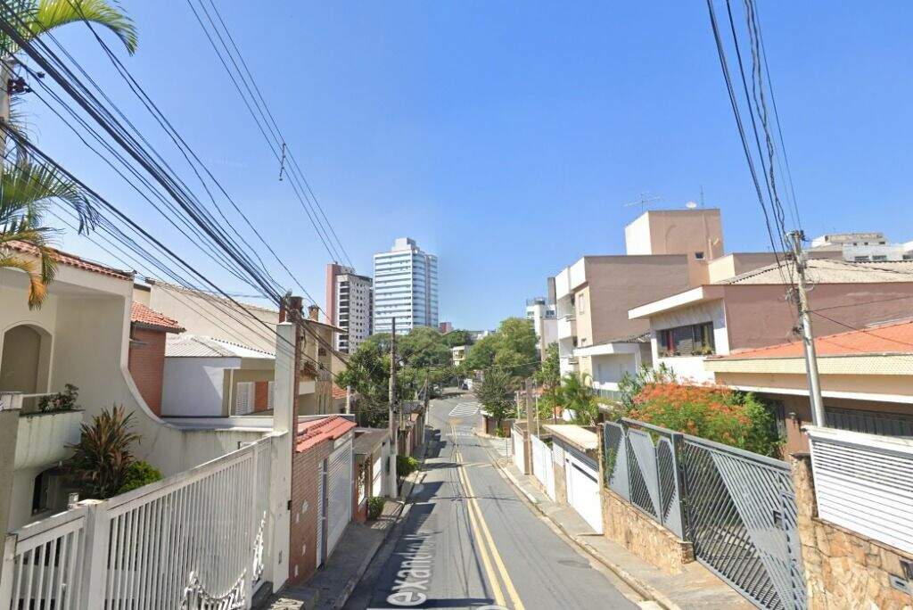 Sobrado à venda no Jardim do Mar: 